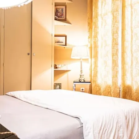 Apartment Elegant 1 Bedroom In 16th